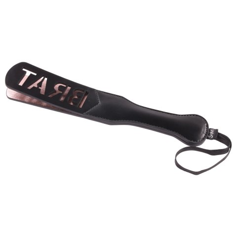 Sportsheets Sex & Mischief Paddle Brat czarne z napisem 32 cm Sportsheets Sex & Mischief Paddle Brat czarne z napisem 32 cm