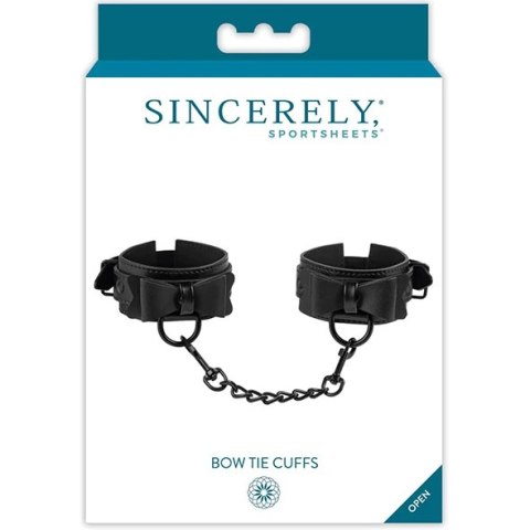 Sportsheets Sincerely Bow Tie Cuffs - stylowe kajdanki ze skory syntetycznej Sportsheets Sincerely Bow Tie Cuffs - stylowe kajdanki ze skory syntetycznej