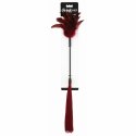Sportsheets S&M Enchanted Feather Tickler 2w1 bicz i piorko bordowe 57cm
