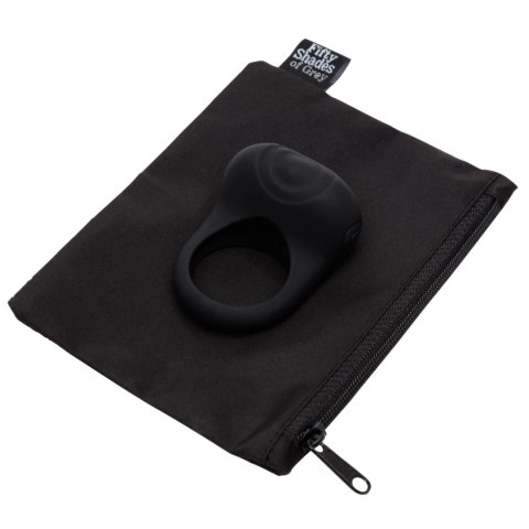 Fifty Shades of Grey Sensation - silikonowy pierścień wibrujący USB, czarny Fifty Shades of Grey Sensation - silikonowy pierścień wibrujący USB, czarny