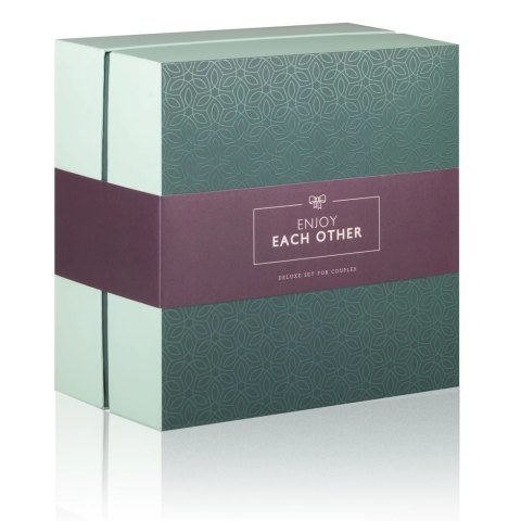 Loveboxxx Romantic Couples Box - Zestaw Akcesoriow dla Par Loveboxxx Romantic Couples Box - Zestaw Akcesoriow dla Par