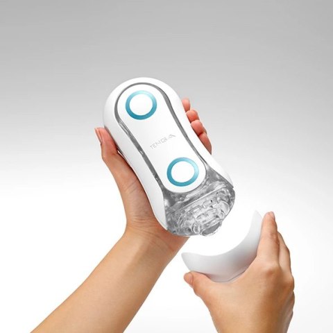 Tenga Flip Orb Blue Rush - Kompaktowa Maszyna Intymna z Kulami Masującymi Tenga Flip Orb Blue Rush - Kompaktowa Maszyna Intymna z Kulami Masującymi
