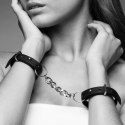 Bijoux Indiscrets Maze Thin Handcuffs Black - stylowe kajdanki z eko-skory