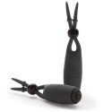 Fifty Shades of Grey Sweet Torture silikonowe wibrujące klipsy 10,8cm