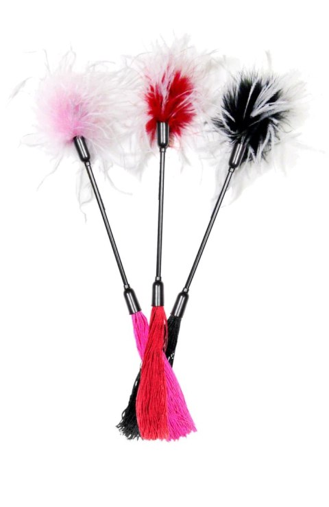 S&M Whip & Tickle Red & White - Akcesorium dwustronne, bat i piorko, 40 cm