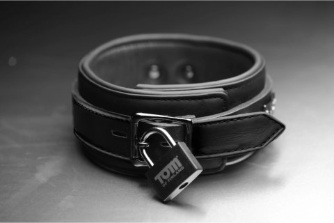 XR Brands Neoprene Collar regulowana z zamkiem i kluczami czarna XR Brands Neoprene Collar regulowana z zamkiem i kluczami czarna