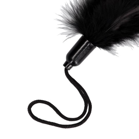 Shots Ouch! Small Feather Tickler - lekkie piorko dekoracyjne czarne Shots Ouch! Small Feather Tickler - lekkie piorko dekoracyjne czarne