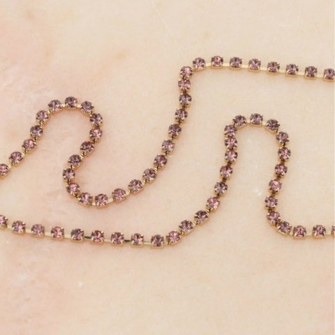 Otazu Belly Chain Crystal Amethyst - Regulowany łańcuszek z kryształami One Size