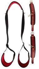 Bad Kitty Neck/Thigh Restraint luksusowy zestaw kajdanek czarno-czerwony