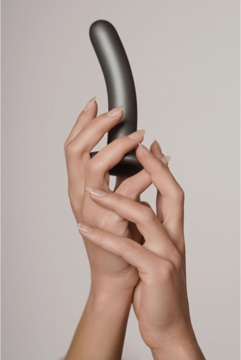 Ouch! Smooth Silicone G-spot 12 cm - Model anatomiczny z przyssawką, fioletowy Ouch! Smooth Silicone G-spot 12 cm - Model anatomiczny z przyssawką, fioletowy