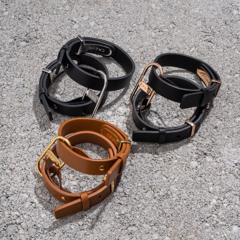 Crave ICON Cuffs mankiety z paskiem skorzanym i powłoką 18k złota Crave ICON Cuffs mankiety z paskiem skorzanym i powłoką 18k złota