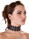 Cottelli Accessories naszyjnik czarny haftowany z perełkami i dżetami 36cm